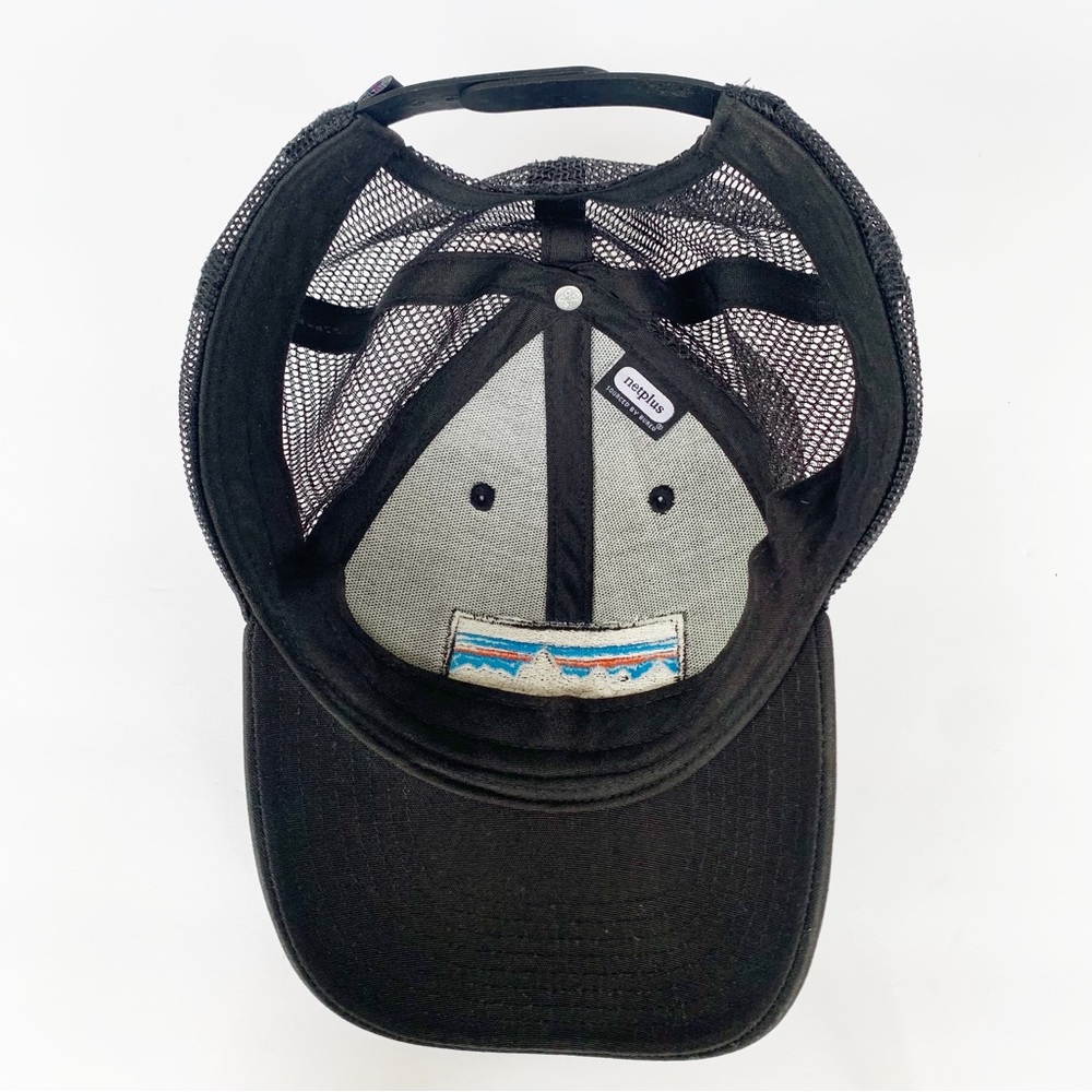 PATAGONIA P-6 LOGO TRUCKER HAT - Picture 8 of 12